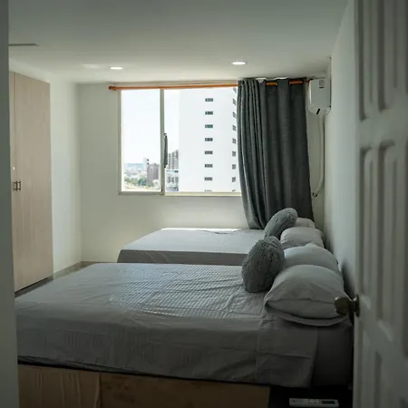 Apartamento Edificó Delfines Bocagrande Cerca De La Playa 1801 Cartagena