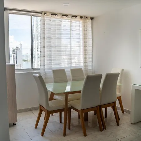 Apartamento Edificó Delfines Bocagrande Cerca De La Playa 1801